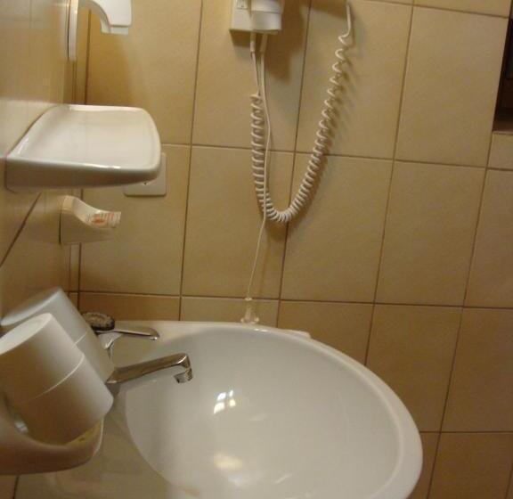 スタンダードルーム, Garni Schieferle