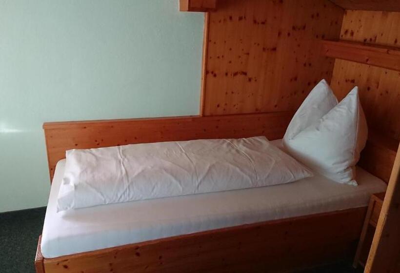 シングルベーシックルーム, Garni Schieferle