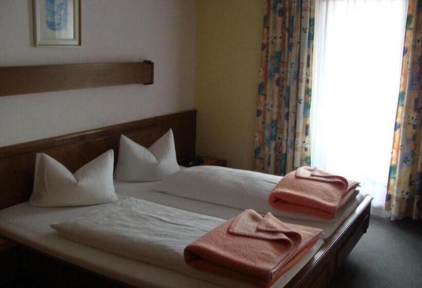 ベーシックルーム, Garni Schieferle