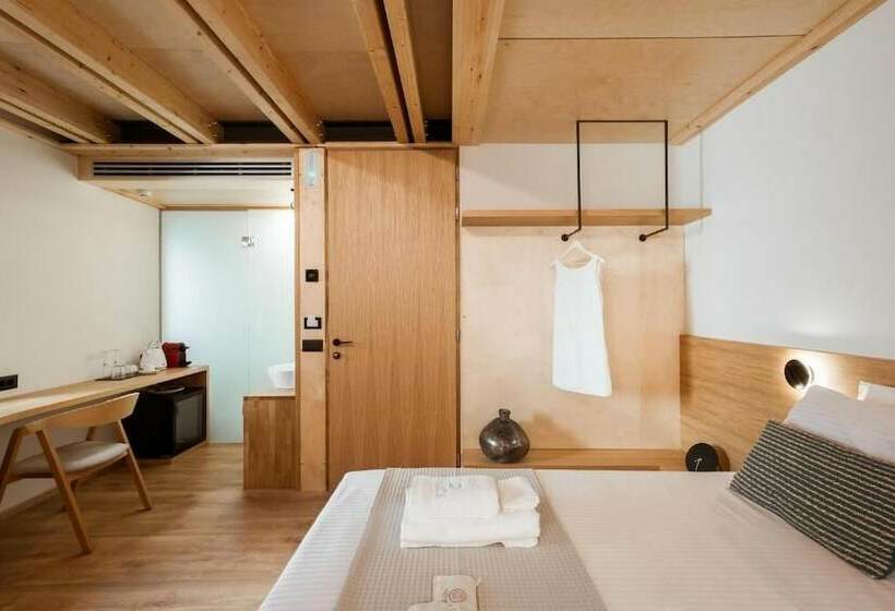 디럭스 스위트, Thallos The Boutique