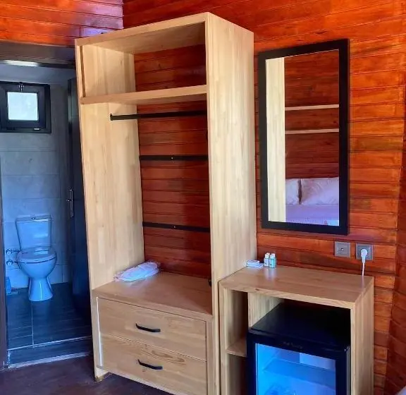 اتاق استاندارد اینتریور, Babylontown