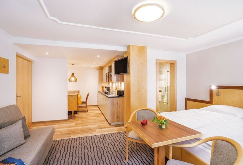 침실 1개 아파트, Aliona Apart