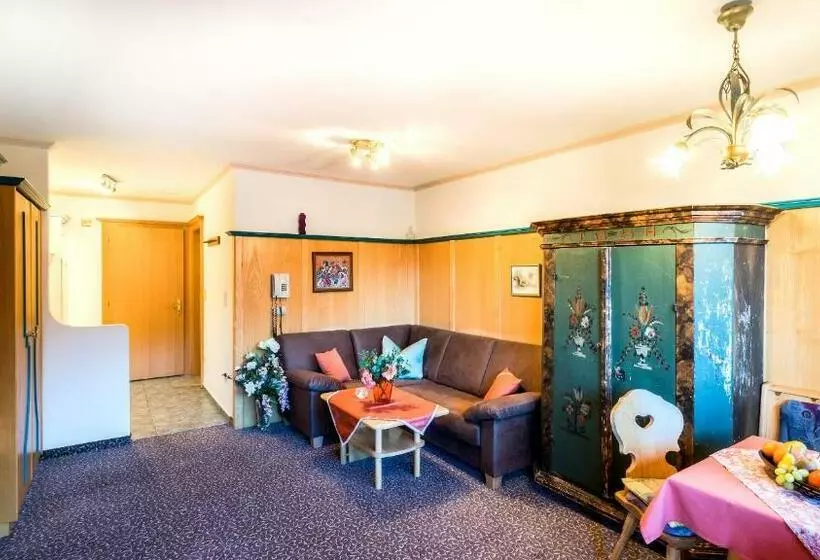 １ベッドルームアパートメント, Appartementanlage Kerber