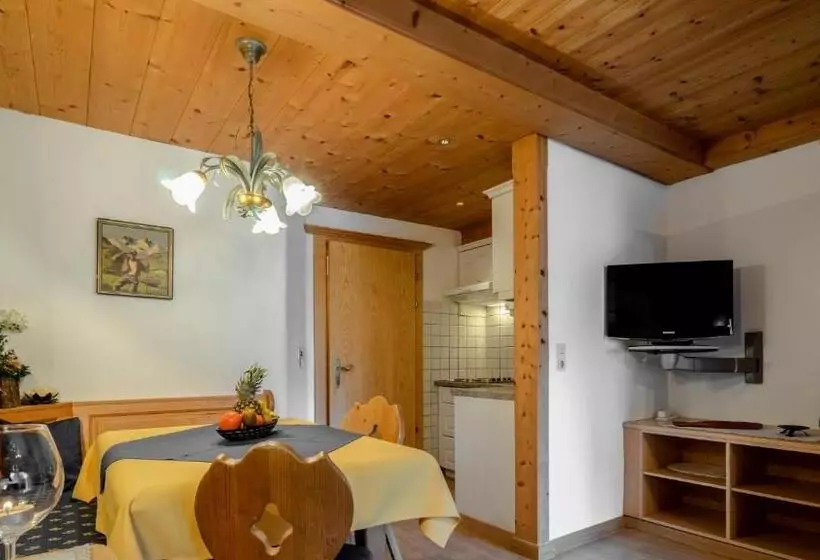 ２ベッドルームアパートメント, Appartementanlage Kerber