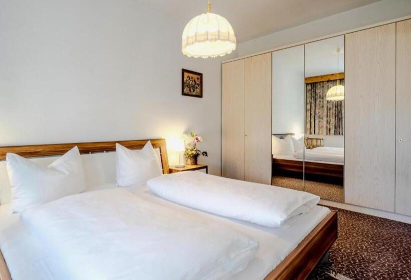 3ベッドルームアパートメント, Appartementanlage Kerber