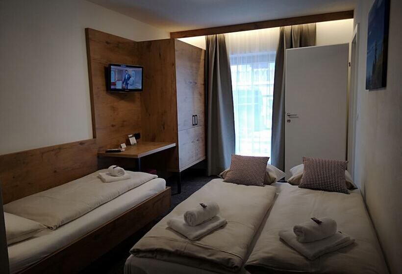 패밀리 룸, Aschauer Hof Z Fritzn