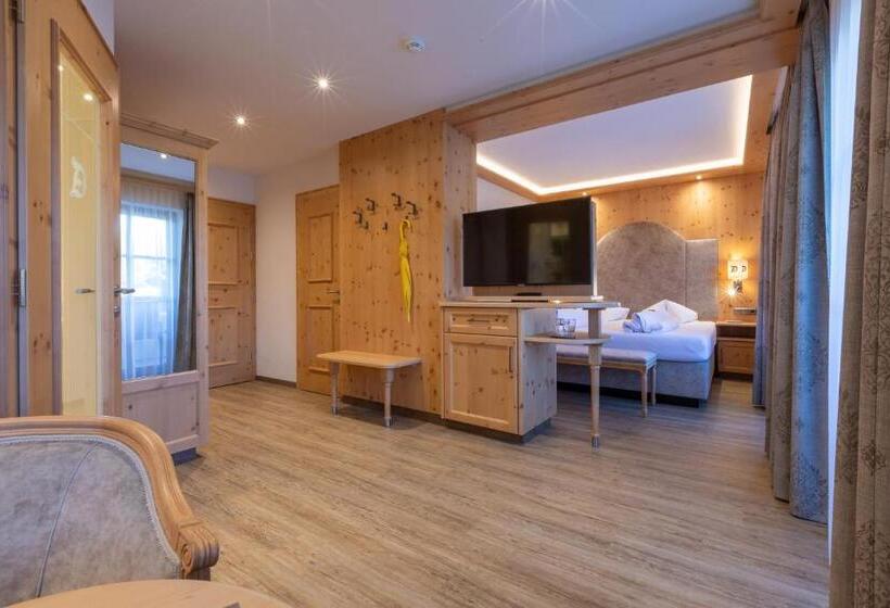 غرفة قياسية مطلة على الجبل, Dornauhof