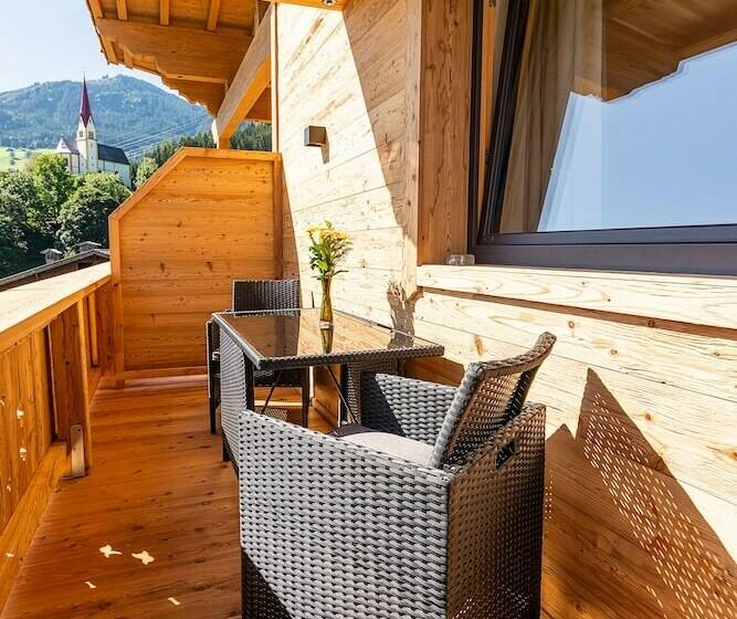 标准间带双人床, Garni Romantik