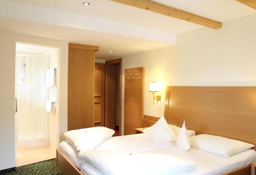 Номер Стандарт, Kirchenwirt