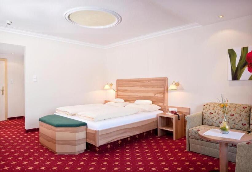 Номер Стандарт Вид на Горы, Kirchenwirt