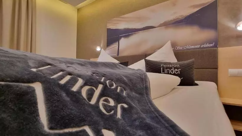 バルコニー付きデラックスルーム, Pension Linder