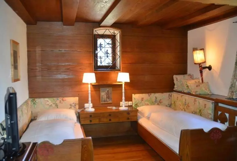 Standard Room, Schloss Münichau