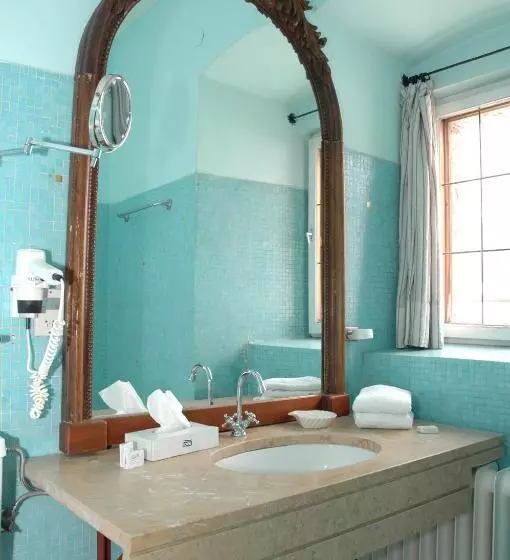 Standard Single Room, Schloss Münichau