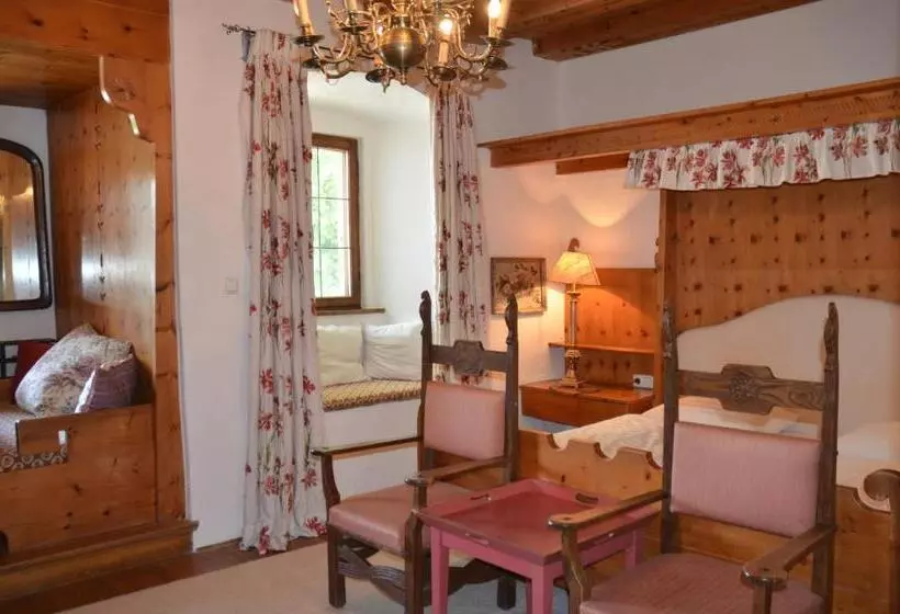 Superior Room, Schloss Münichau