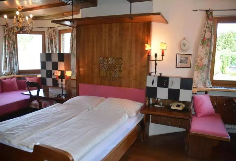 Superior Room, Schloss Münichau
