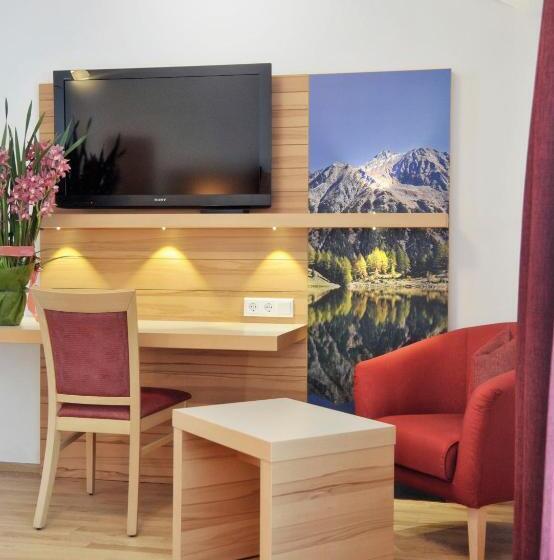 标准三人间, Sonnschupfer