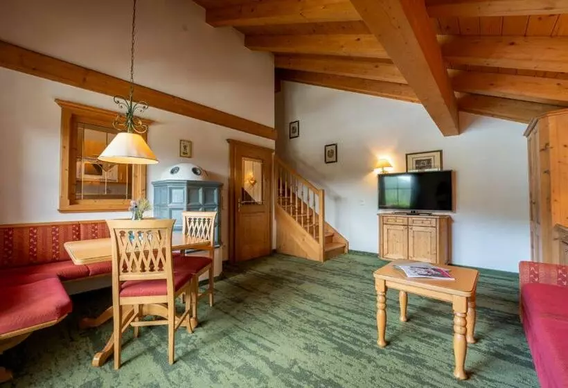 バルコニー付きジュニアスイート, Zugspitz Resort