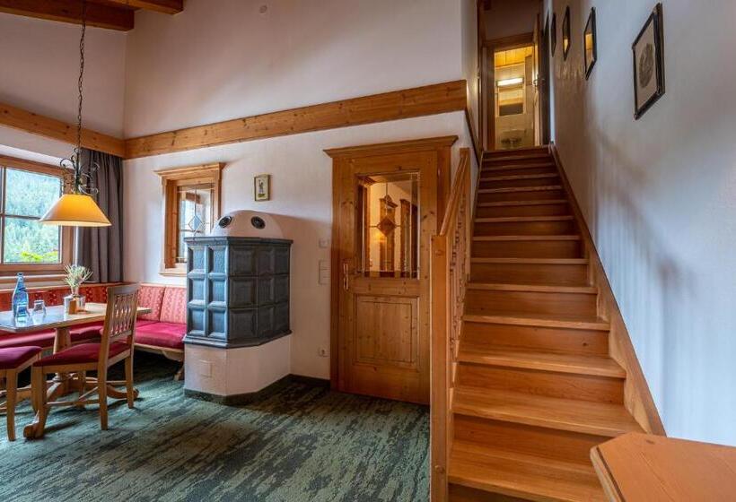 Полулюкс с Балконом, Zugspitz Resort