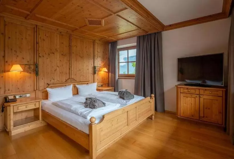 バルコニー付きジュニアスイート, Zugspitz Resort