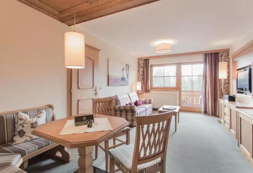 バルコニー付きジュニアスイート, Zugspitz Resort