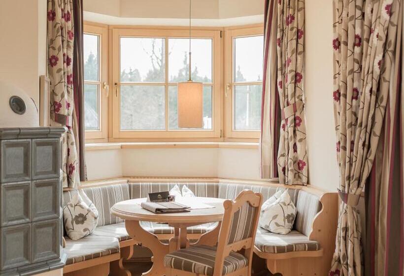 Полулюкс с Балконом, Zugspitz Resort