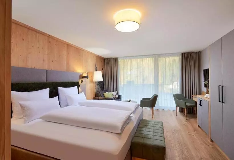バルコニー付きデラックスルーム, Zugspitz Resort