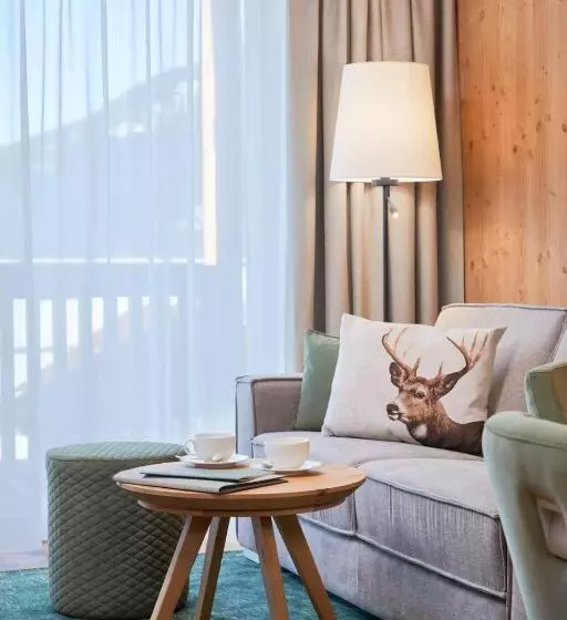 バルコニー付スイート, Zugspitz Resort