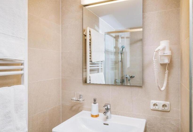 스탠다드 룸 산 전망, Landhaus Albert Murr