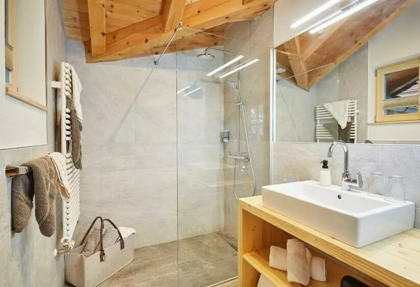 バルコニー付きジュニアスイート, Feelfree Nature Resort