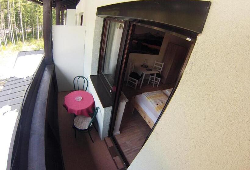 דירה בת חדר שינה 1 עם מרפסת, Karawanken Lodge