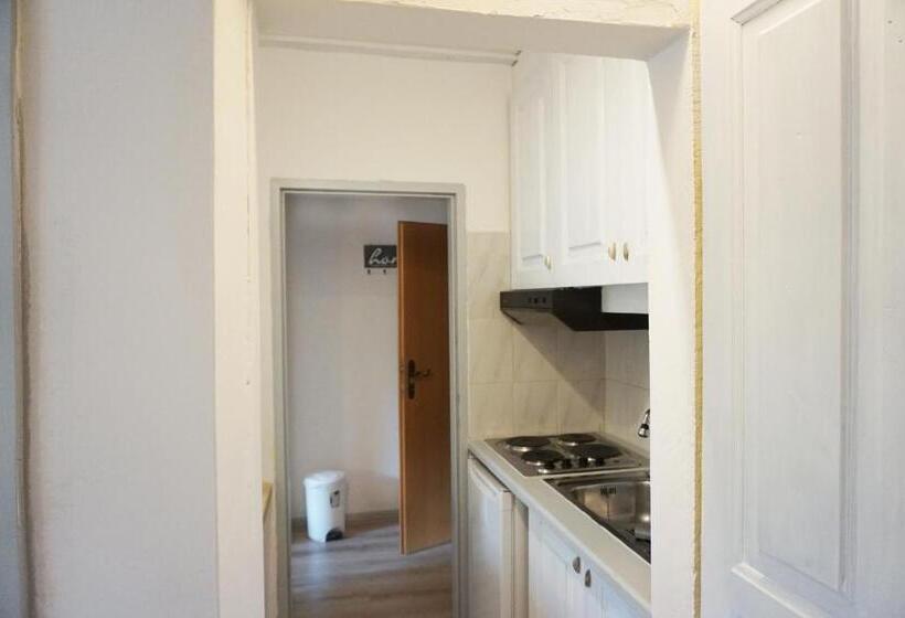 带1个卧室的带阳台的公寓, Karawanken Lodge