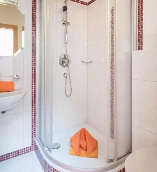 2 Bedrooms Apartment Mountain View, Apart Relax