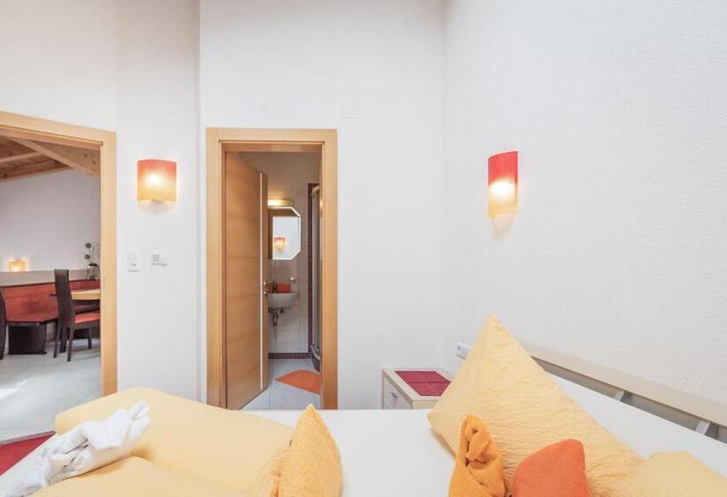 2 Bedrooms Apartment Mountain View, Apart Relax