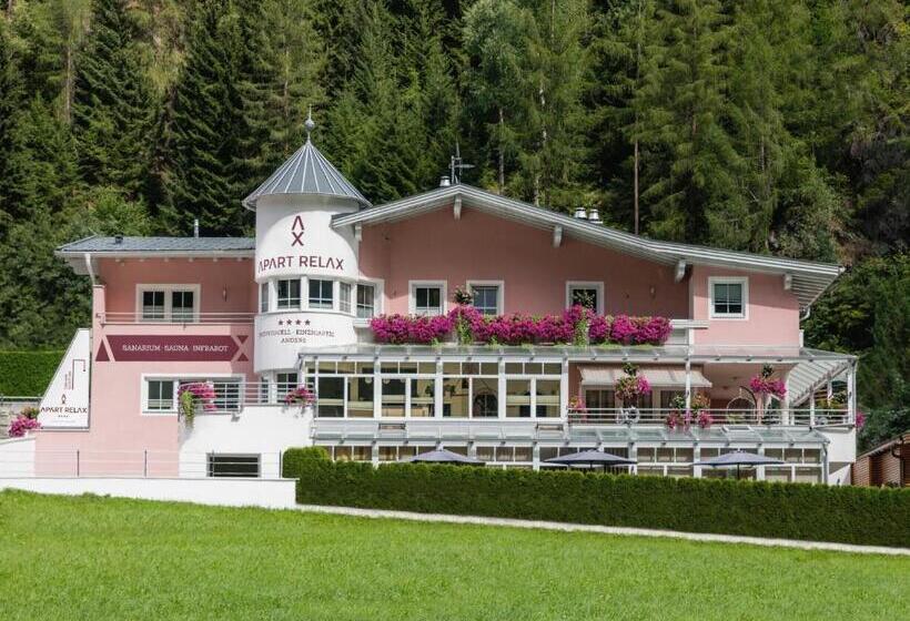 带两个卧室的顶楼公寓, Apart Relax