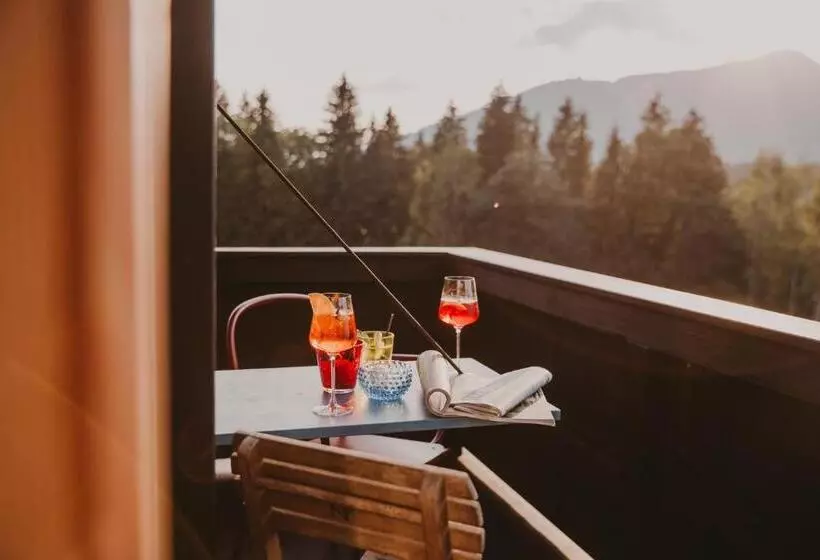 اتاق استاندارد یک تخته با بالکن, Seebichl Haus Am See Designhotel Kitzbühel