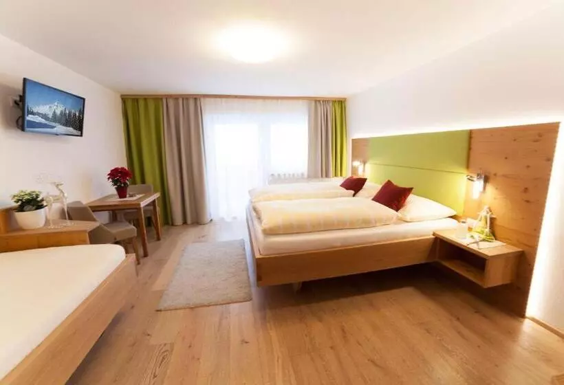 バルコニー付きスタンダードトリプルルーム, B&b Landhaus Vierthaler