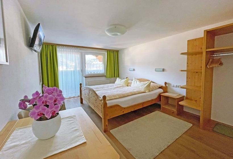 חדר סטנדרט עם מרפסת, B&b Landhaus Vierthaler