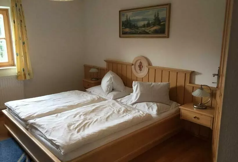 スタンダードルーム, Eisenstattgut Faistenau
