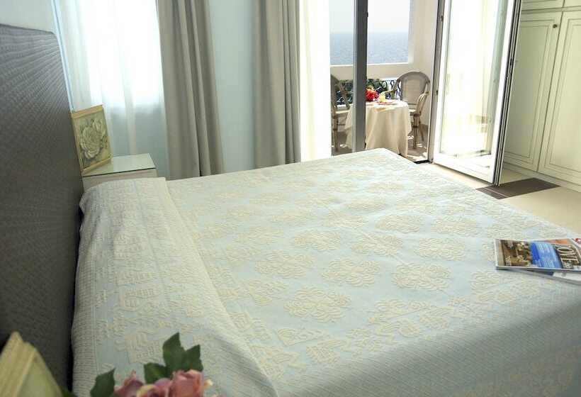 Triple Room Sea View, Abamar
