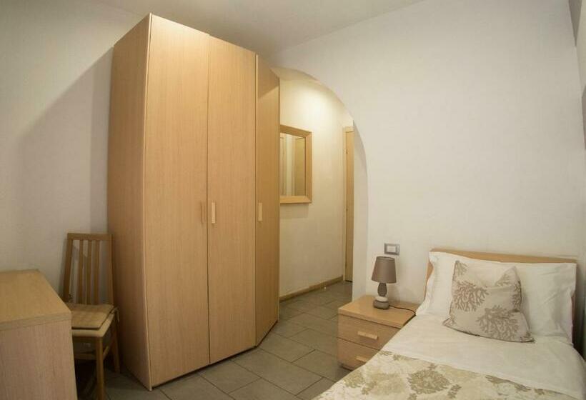 اتاق استاندارد یک نفره, Affittacamere Lunamar