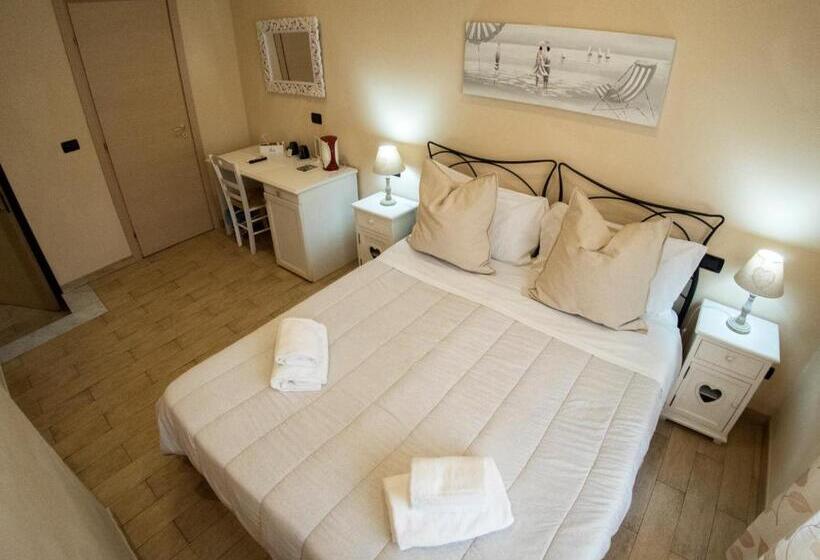 اتاق استاندارد, Affittacamere Lunamar