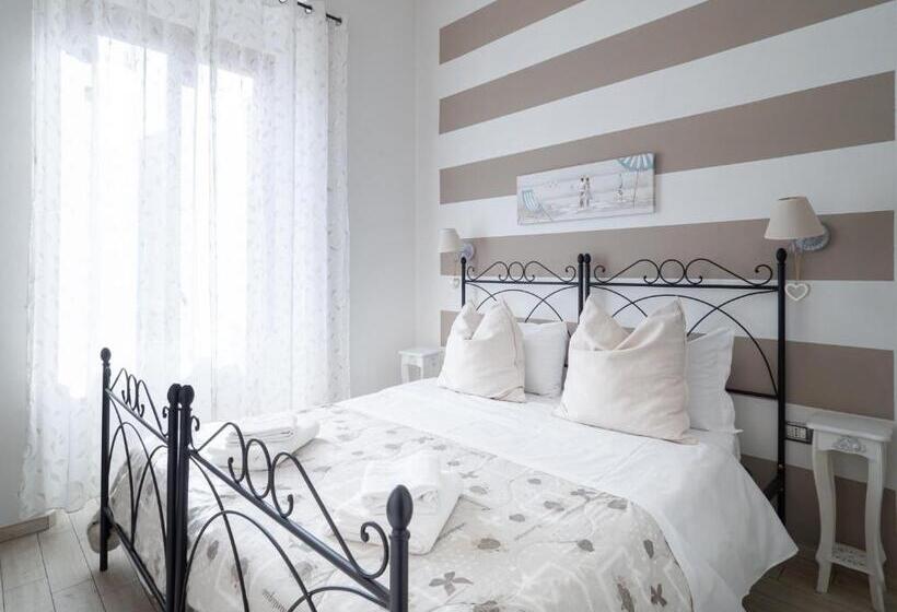 اتاق راحتی سه تخته, Affittacamere Lunamar