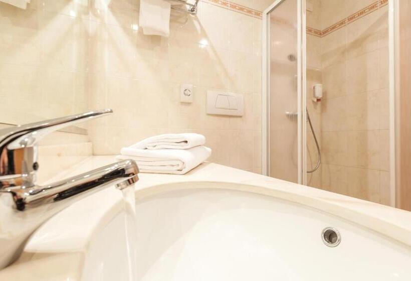 スタンダードルーム, Brenner Stop & Go