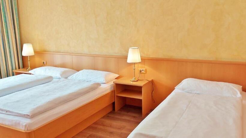 スタンダードトリプルルーム, Brenner Stop & Go