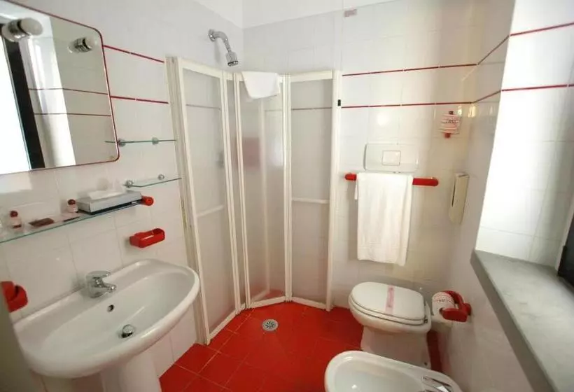バルコニー付きスタンダードルーム, Crystal & Residence