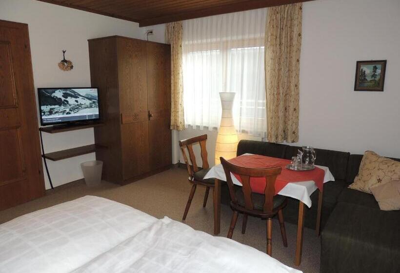 バルコニー付きスタンダードルーム, Pension Forsthof