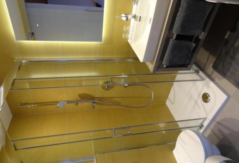 バルコニー付きスタンダードルーム, Pension Forsthof