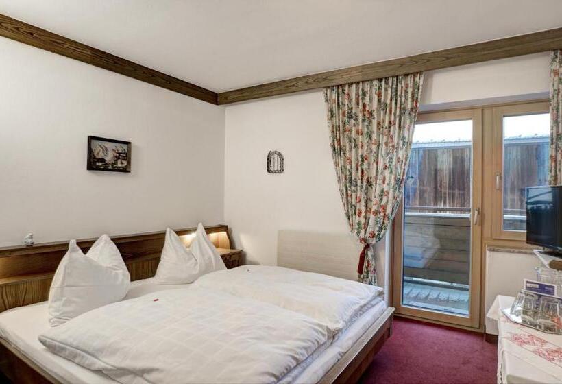 バルコニー付きスタンダードルーム, Pension Forsthof