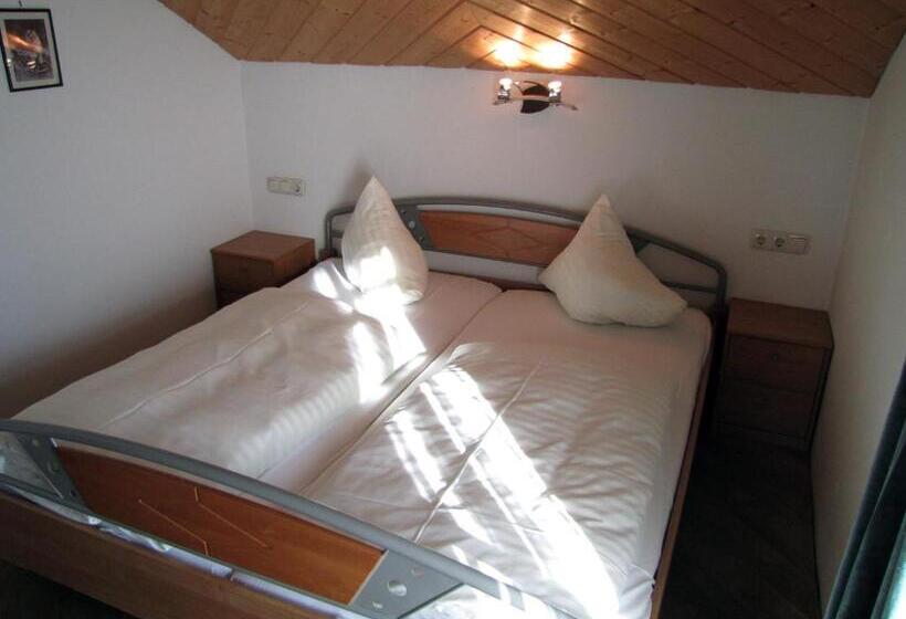 آپارتمان 3 خوابه, Pension Sydler