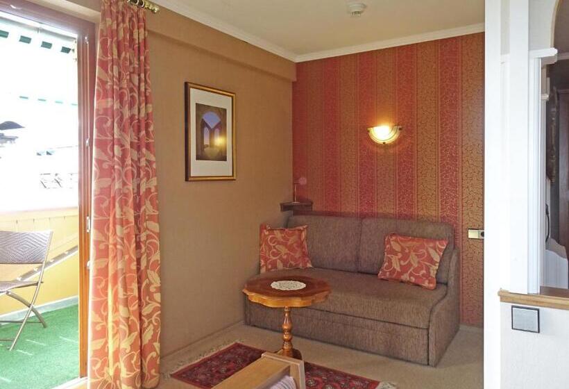 Superior studio with balcony, Staudacher Hof Das Romantische Haus